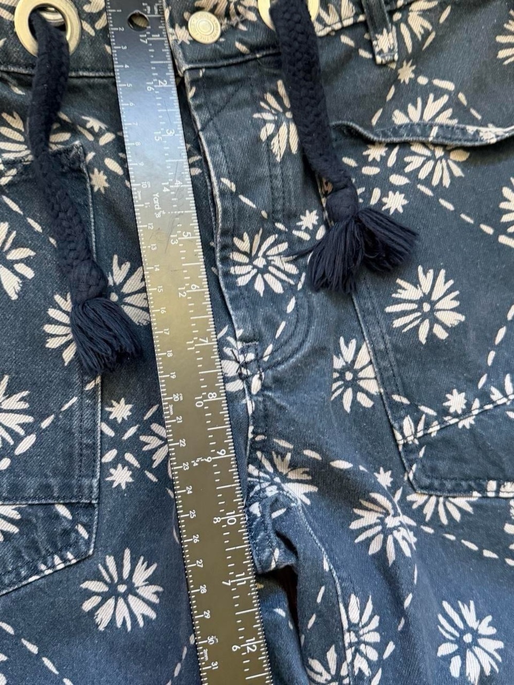 Free People We The Free Moxie Printed Low Slung Blue Barrel Jeans - Picture 5 of 8